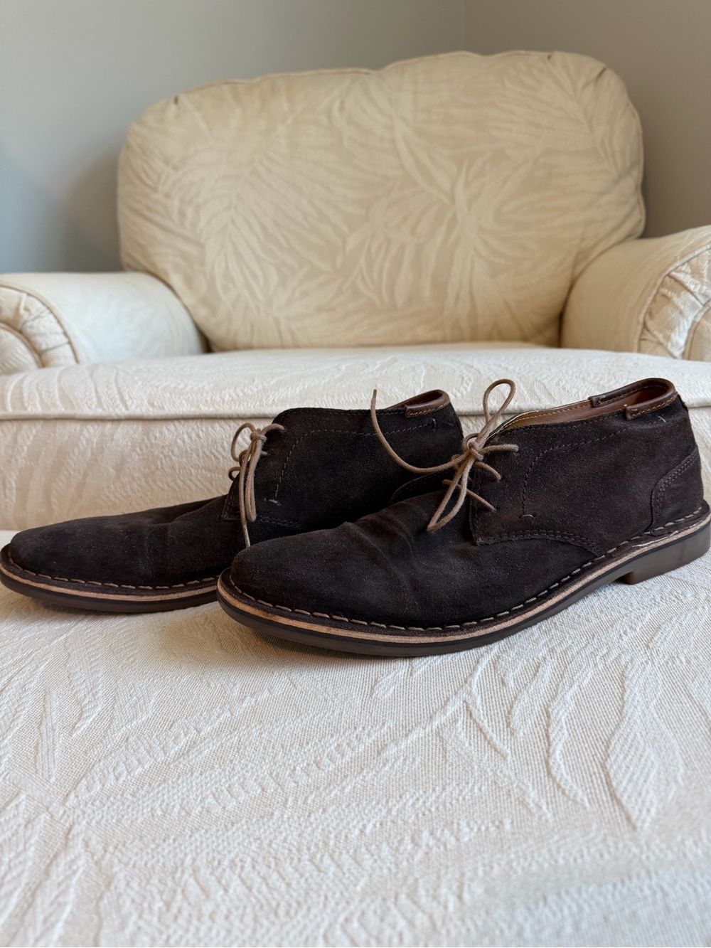 Kenneth Cole Reaction Men's Dark Brown Suede Desert Boots - Casual Lace-Up